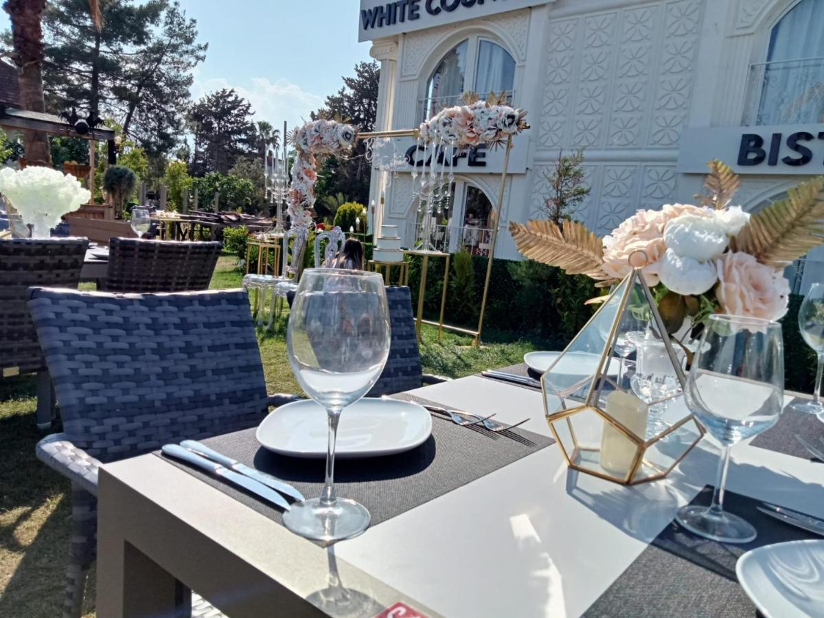 White Country Boutique Hotel 안탈리아 외부 사진