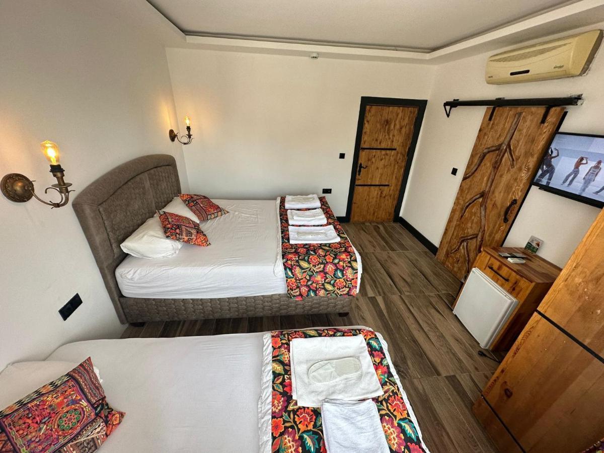 White Country Boutique Hotel 안탈리아 외부 사진