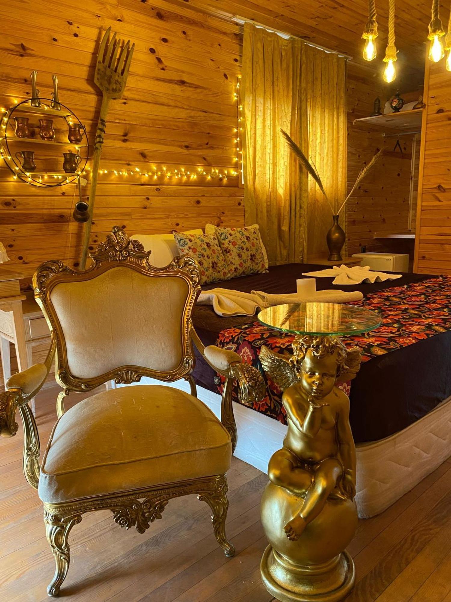 White Country Boutique Hotel 안탈리아 외부 사진